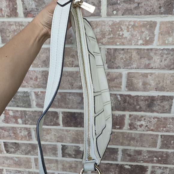 Michael Kors Women's Handbag, White - Picture 7 of 7